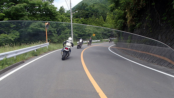 バイクの列
